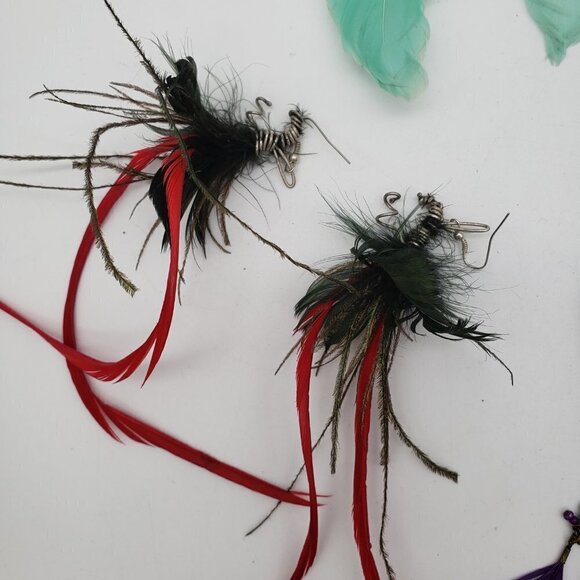 Lot of Funky Real Feather Jewelry - Pierced Earrings and Necklace - Picture 4 of 11